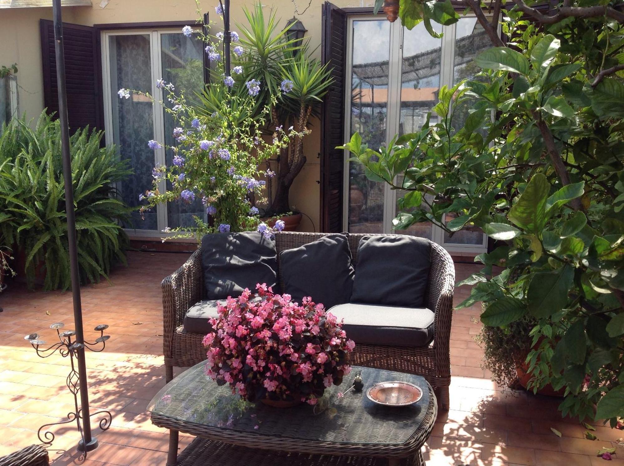 Bed and Breakfast Terrazza Duomo Neapel Exterior foto