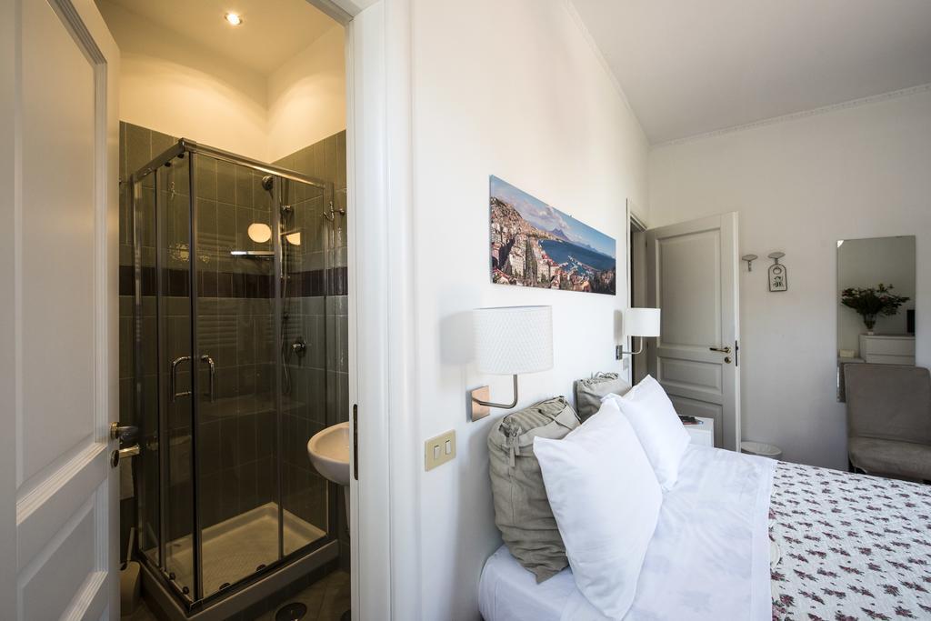Bed and Breakfast Terrazza Duomo Neapel Exterior foto