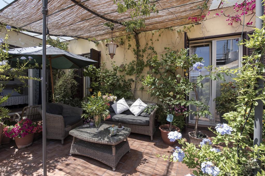 Bed and Breakfast Terrazza Duomo Neapel Exterior foto